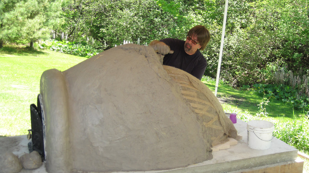 Détail de maçonnerie et de voûte d’un four à pain